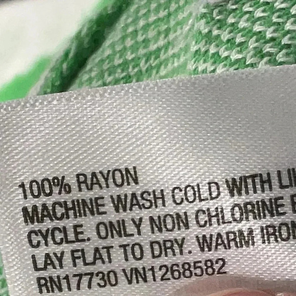 Diane Von Furstenberg Women’s Standard Fit Full Flare Pants Green Size Small NWT - Picture 7 of 8